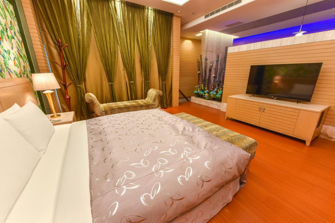 Purple Garden Motel Kao-siung Exteriér fotografie