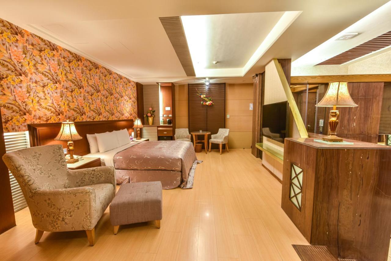 Purple Garden Motel Kao-siung Exteriér fotografie