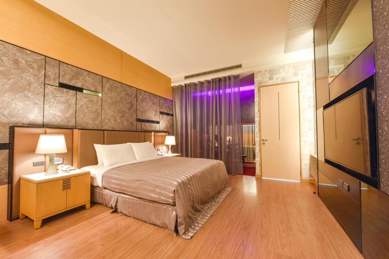 Purple Garden Motel Kao-siung Exteriér fotografie