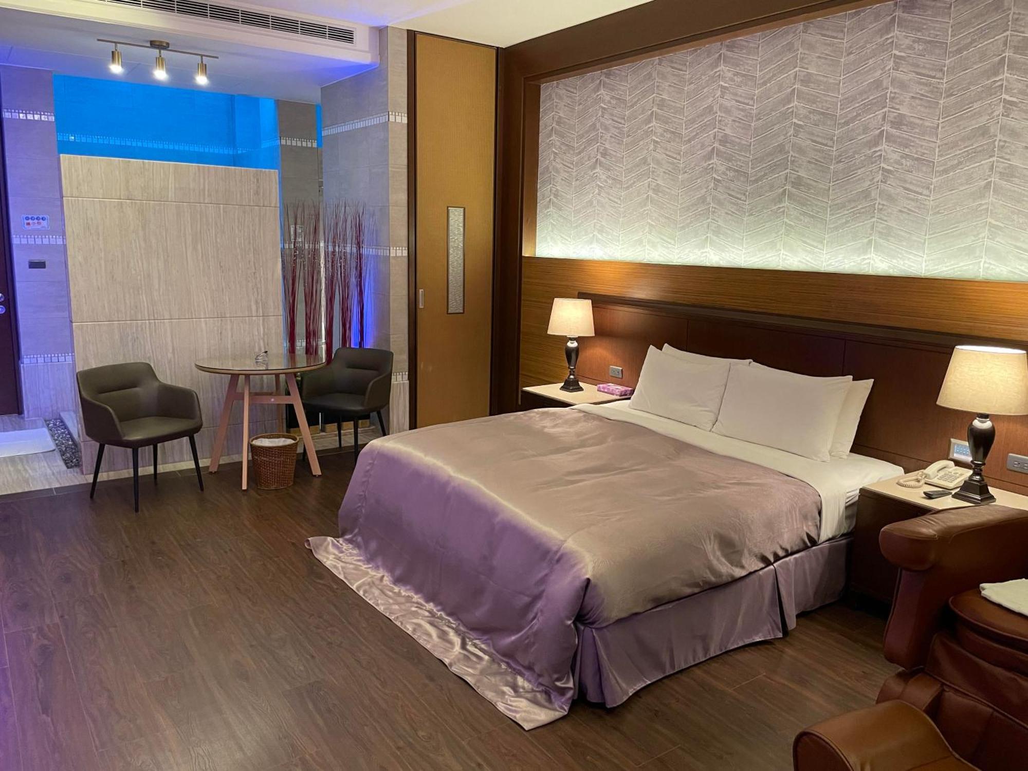 Purple Garden Motel Kao-siung Exteriér fotografie